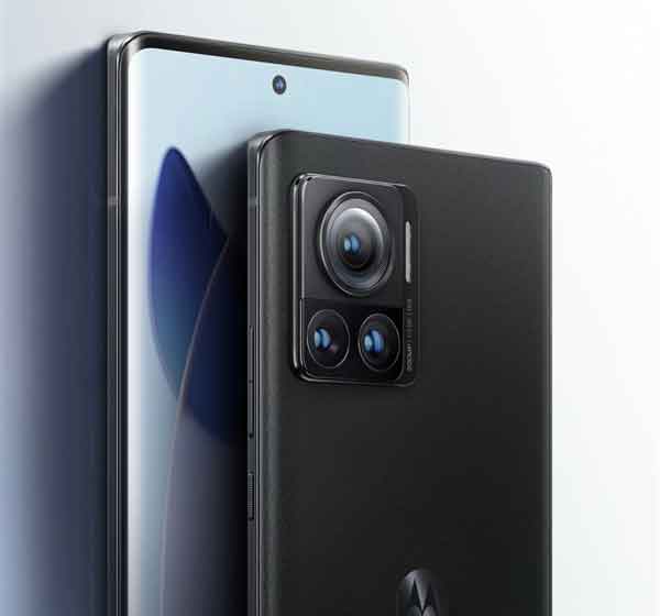 摩托罗拉razr2022折叠屏手机：全球首款骁龙8+折叠屏